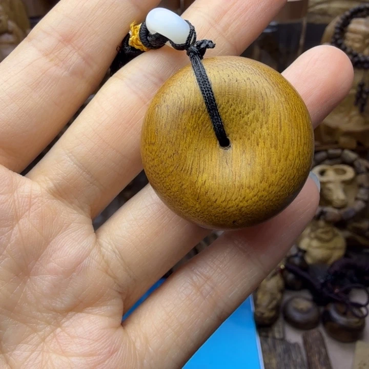 沉香碎屑沉香惠安沉香平安扣