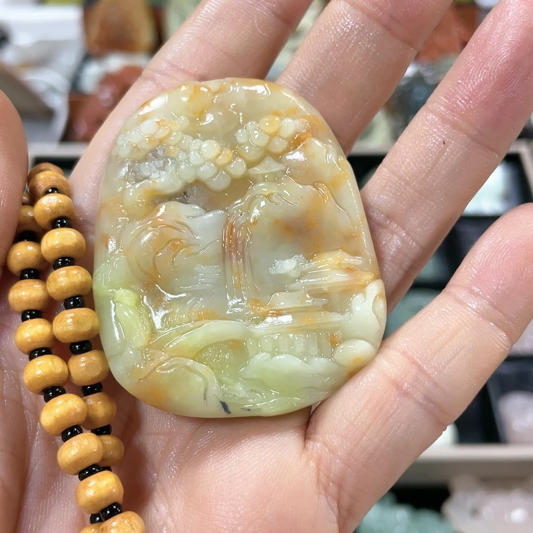 蛇纹石玉颈饰合金