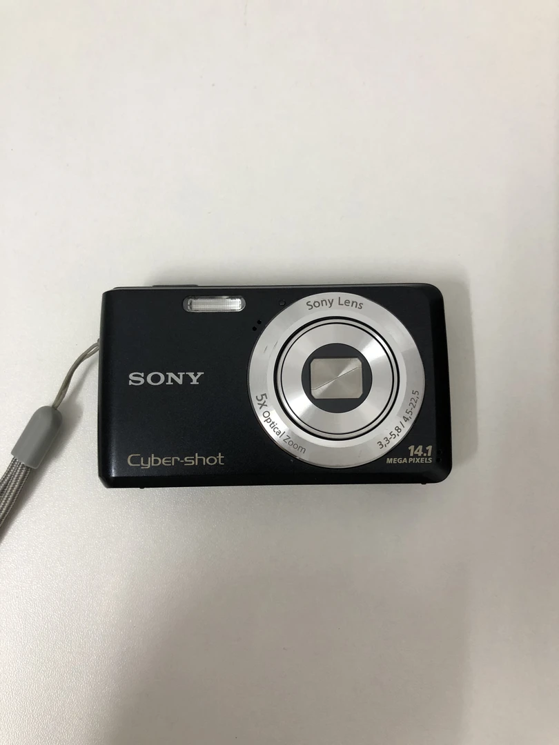 95新 Sony/索尼 95新 色彩浓郁，配件齐全