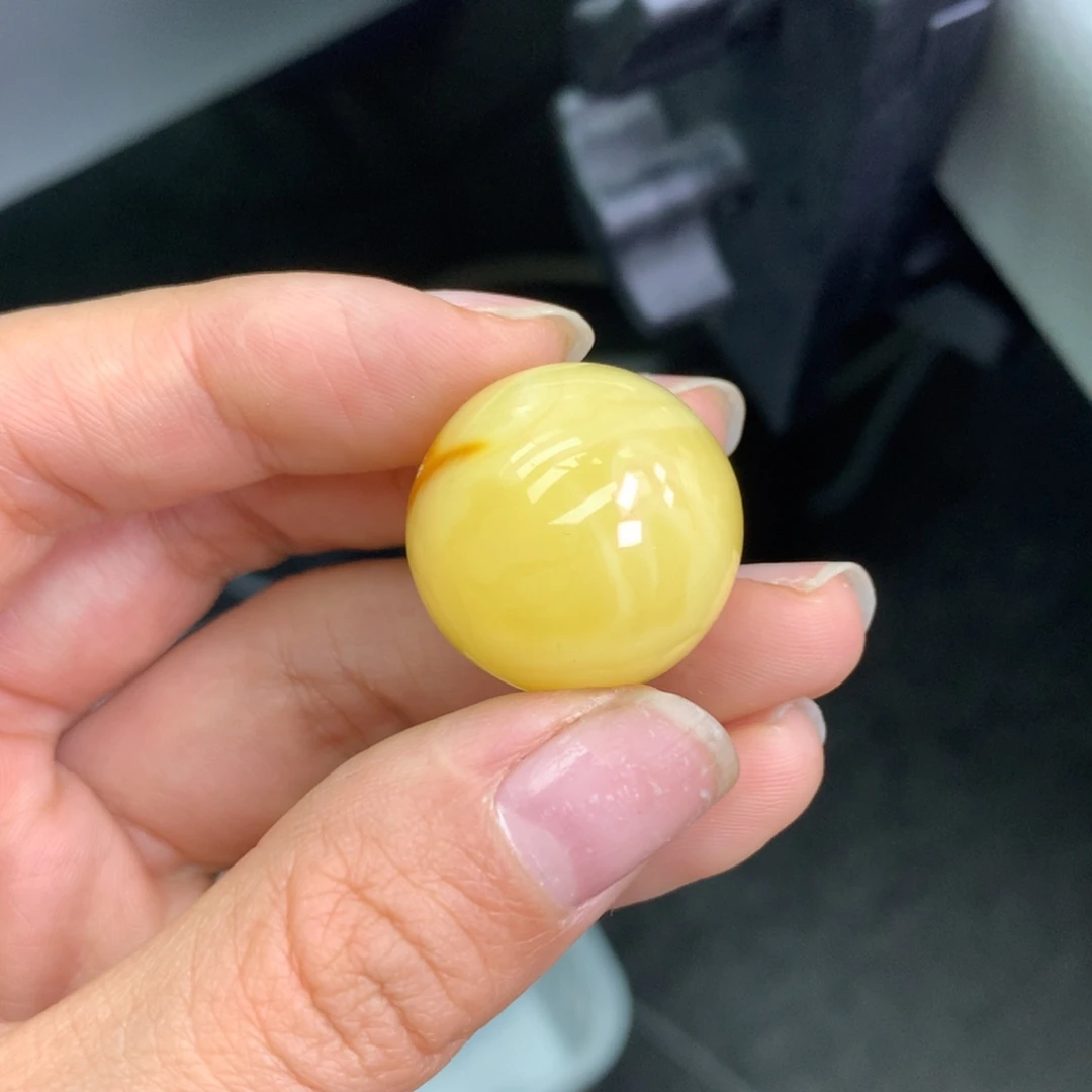 琥珀未镶嵌珠宝奇石22.7mm