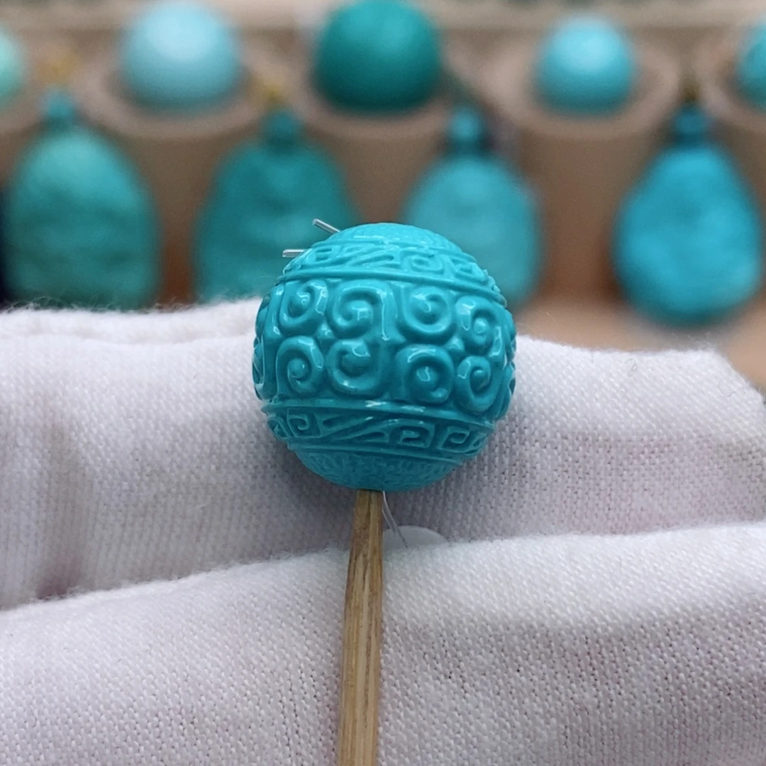 绿松石未镶嵌珠宝奇石13.7mm