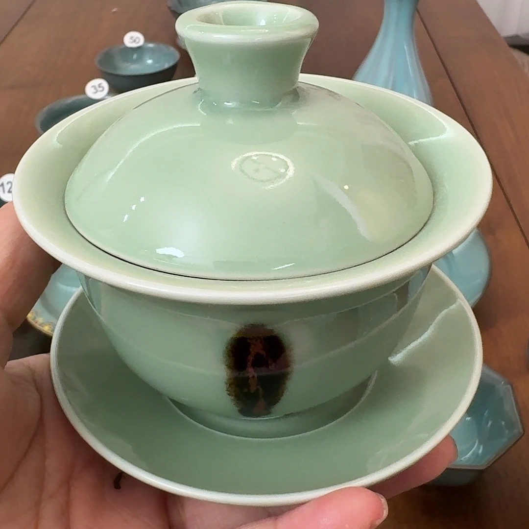 哈哈哈哈哈不错哈哈哈