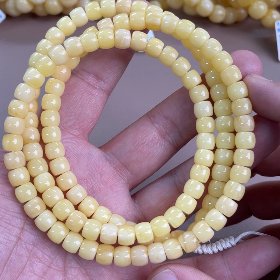 琥珀裸石未镶嵌151000000000