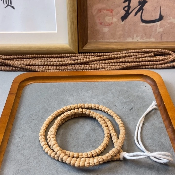 金刚菩提吊坠柏香籽108