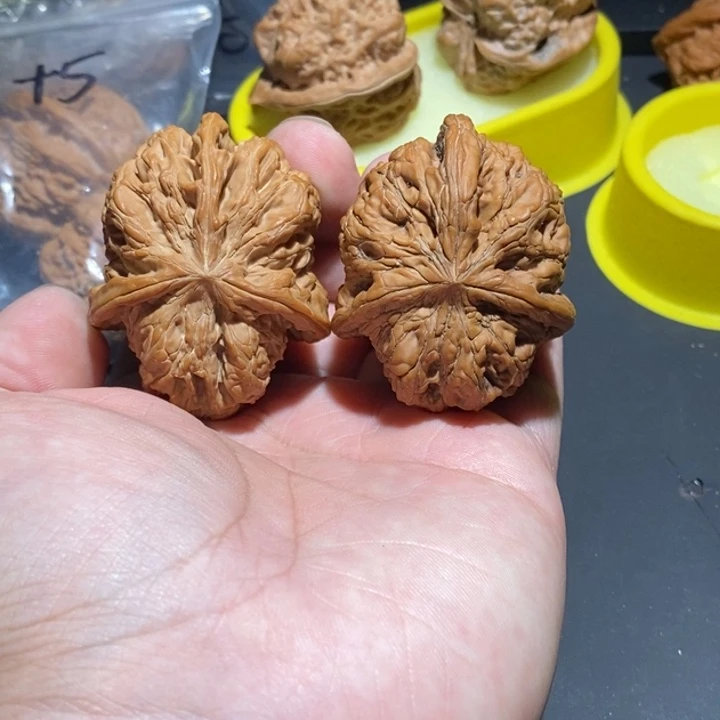 弄***杯吊坠文玩核桃将军榜三棱52