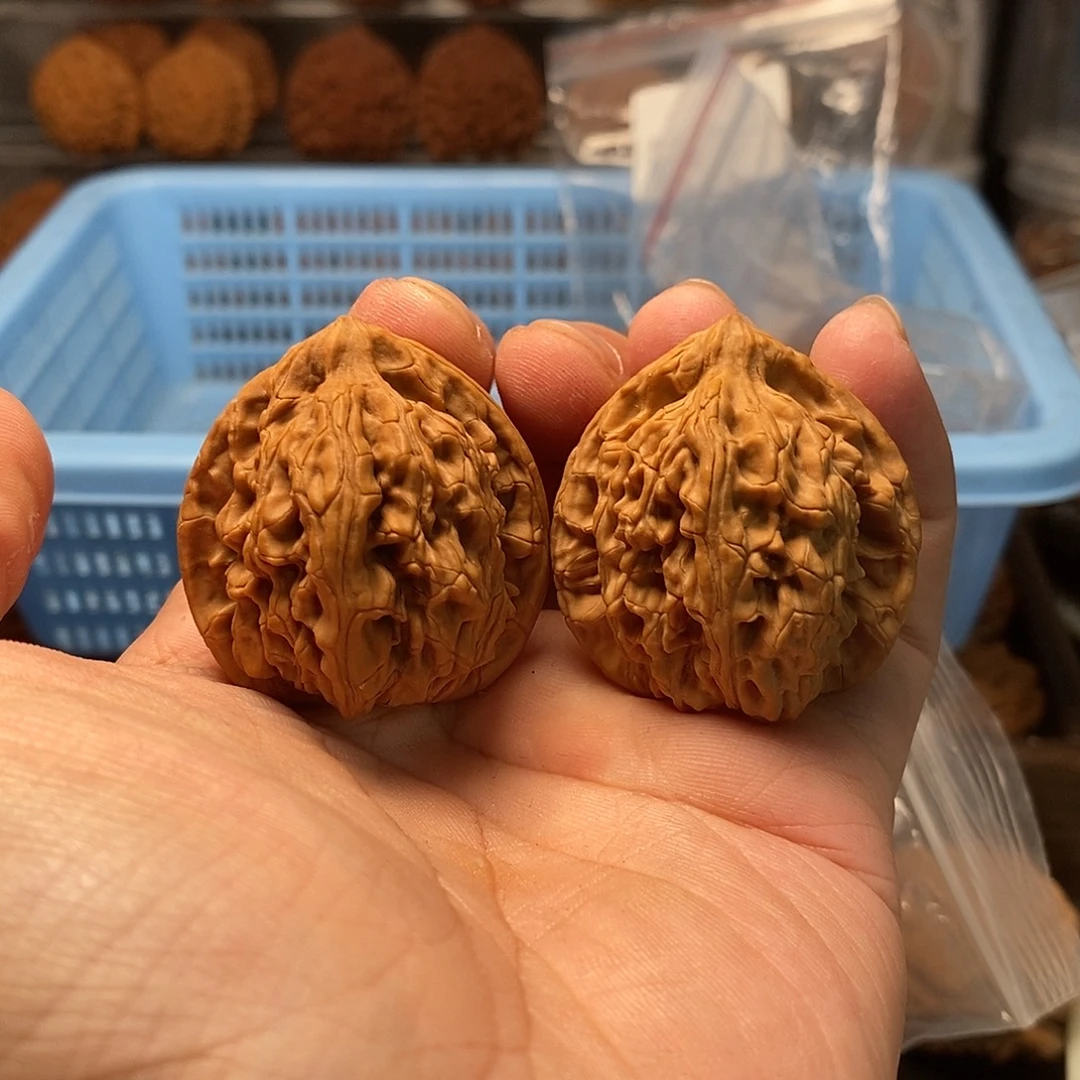1文玩核桃龙门柱37-463