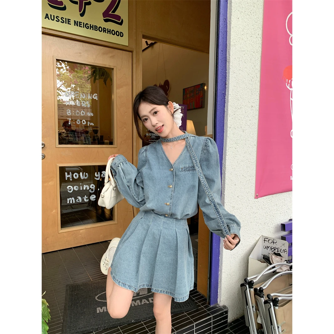 通勤显瘦 春夏新款V领飘带牛仔长袖衬衫+气质百褶短裙牛仔半身裙