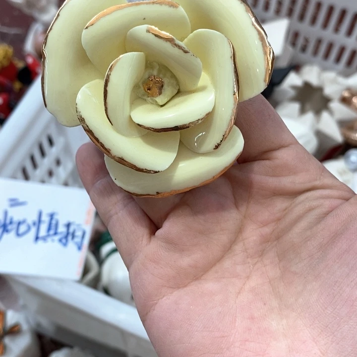摆件陶瓷树脂材料