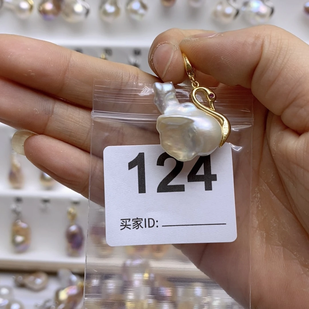 淡水珍珠颈饰银S925镶嵌124