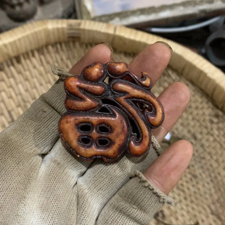 隆***晴瓷片它能使它变成这样一直一直