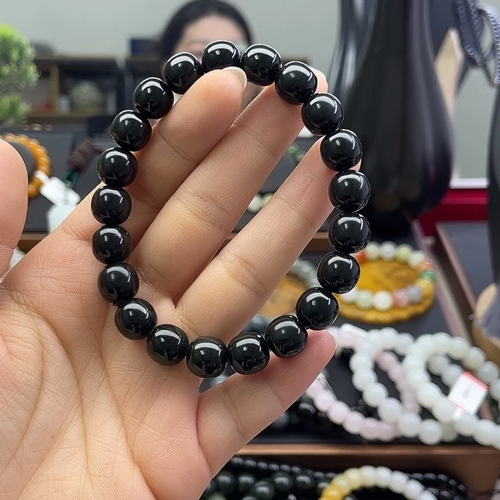 和田玉未镶嵌手串