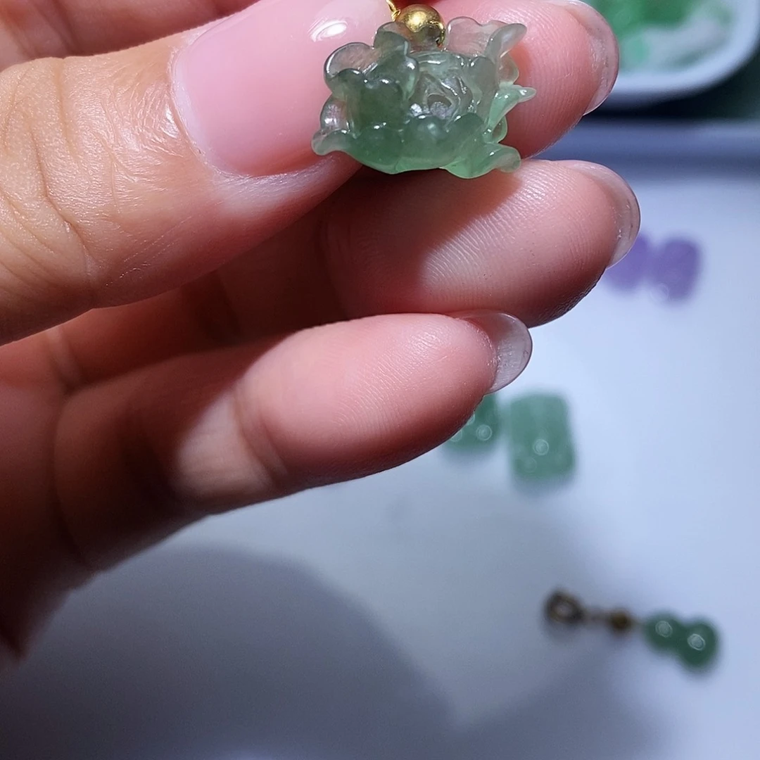 颈饰未镶嵌翡翠22