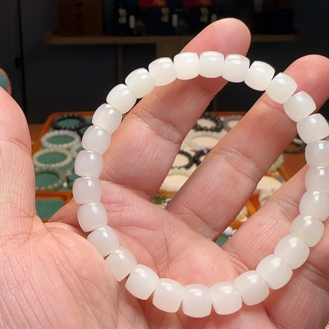 和田玉未镶嵌手链