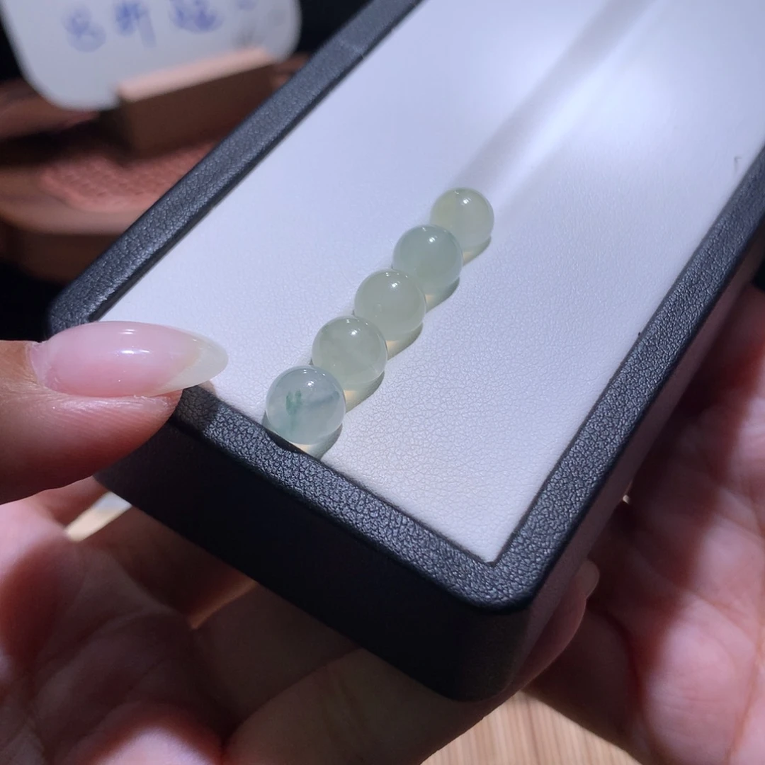 翡翠散珠特价冰卡8发其一