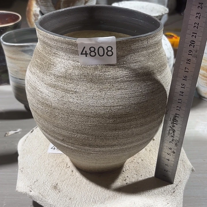 摆件高21，口14，无孔4808