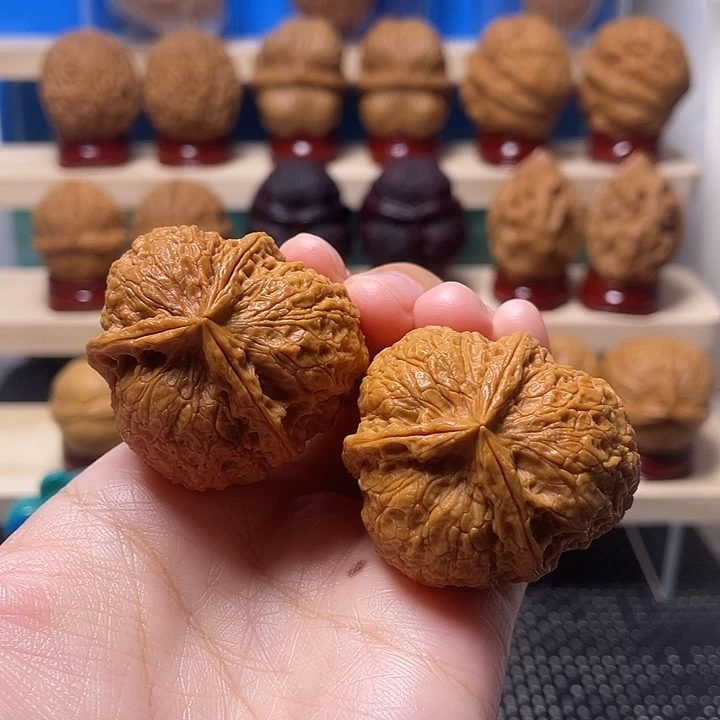 吊坠文玩核桃古龙11