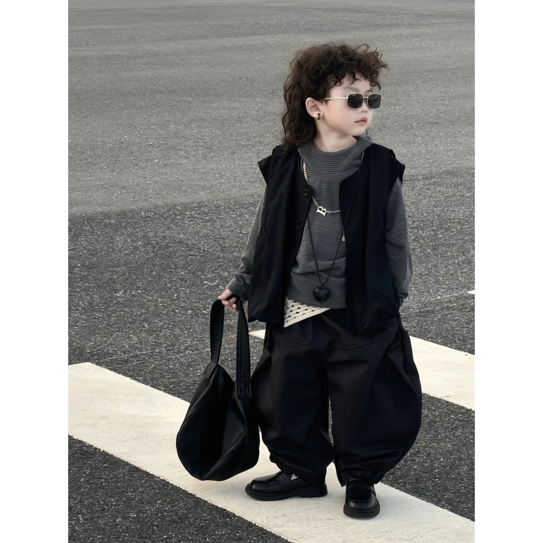 秋季儿童韩系洋气棉布黑色长裤男女童百搭复古黑色马甲三件套潮FY