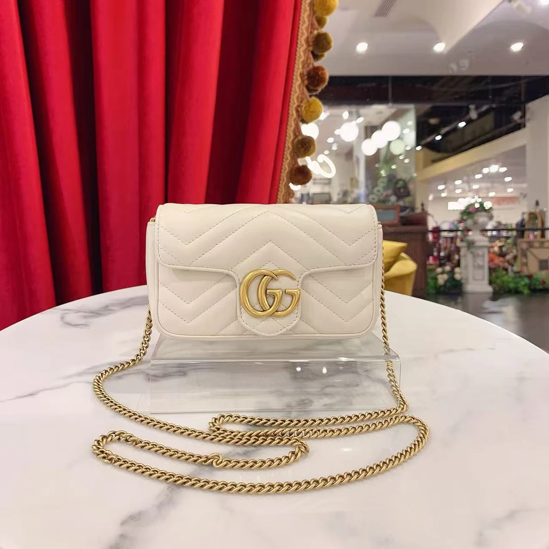 95新 GUCCI/古驰 GGS古驰马蒙supermini白色金扣牛皮单65194054