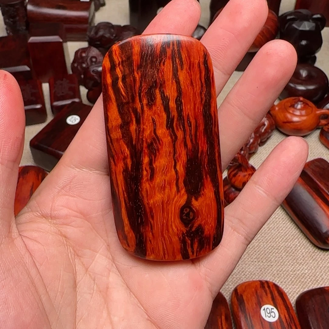 檀香紫檀（小叶紫檀）