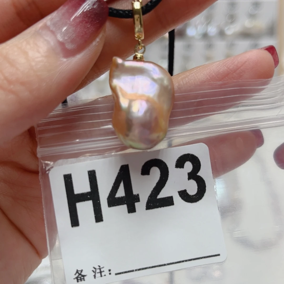 颈饰淡水珍珠未镶嵌