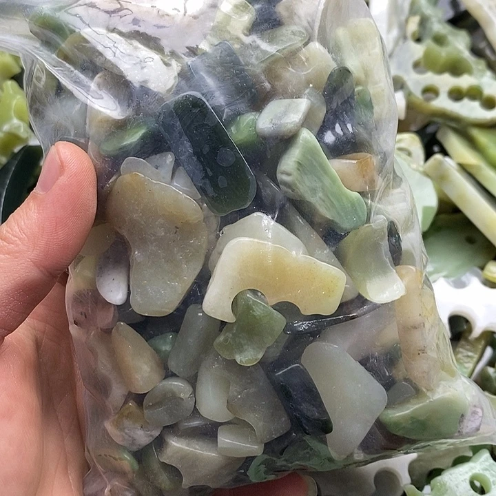 和田玉未镶嵌珠宝半成品