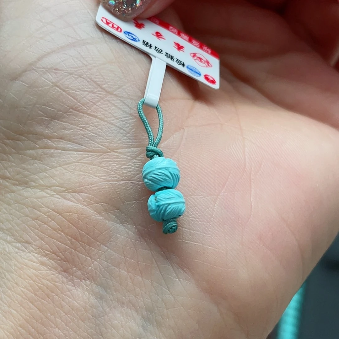 绿松石颈饰未镶嵌