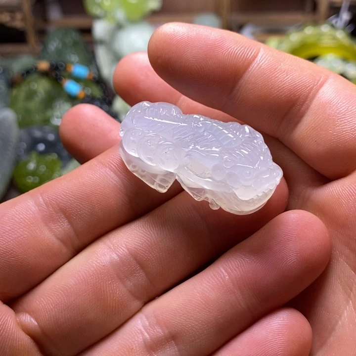 岫玉未镶嵌岫玉颈饰