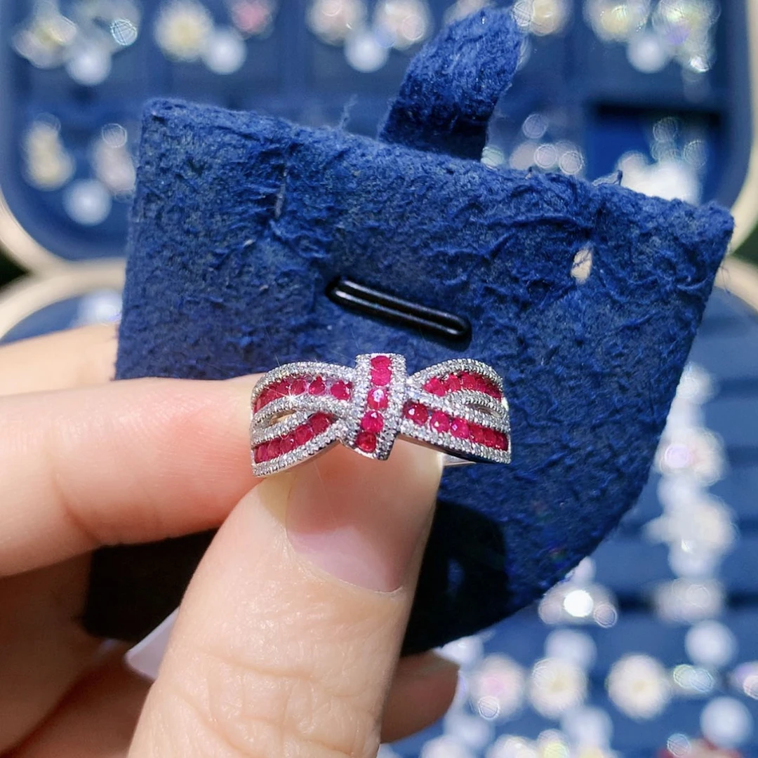 【闪购商品】铂Pt850镶嵌戒指红宝石蝴蝶结排戒