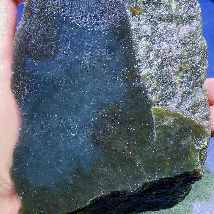 未镶嵌和田玉（糖玉）珠宝半成品