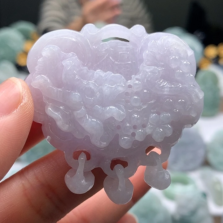 翡翠未镶嵌颈饰花开富贵如意锁福利