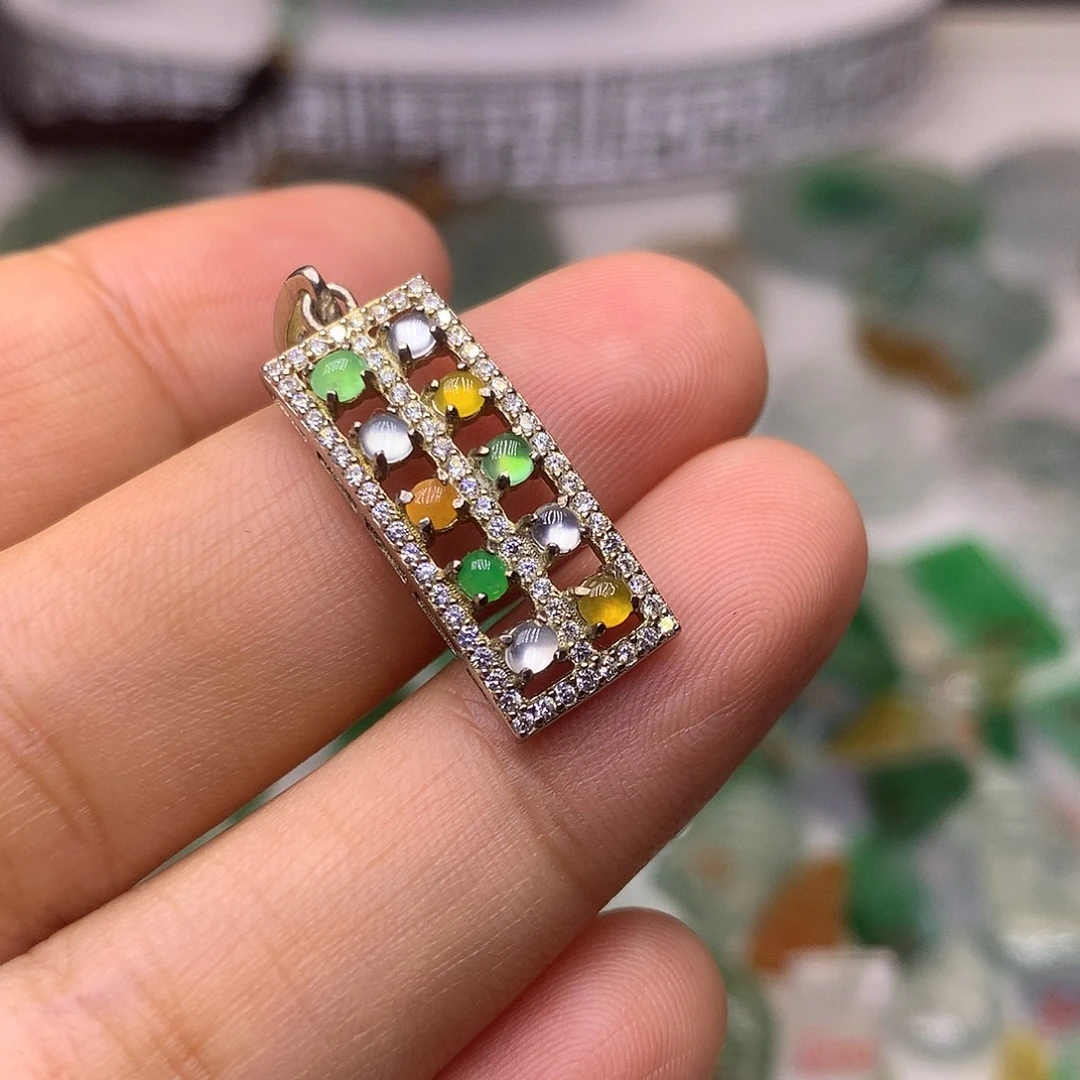 定制翡翠未镶嵌天然翡翠定制