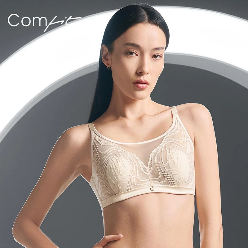 【高定3D兔耳朵】Comfit大码全杯超薄透气大胸蕾丝舒适内衣CB00185