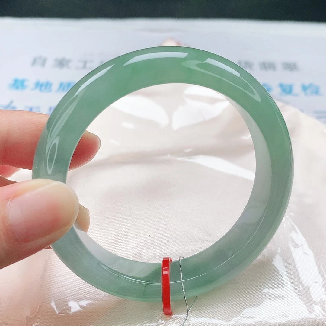 翡翠手镯未镶嵌53➕圈