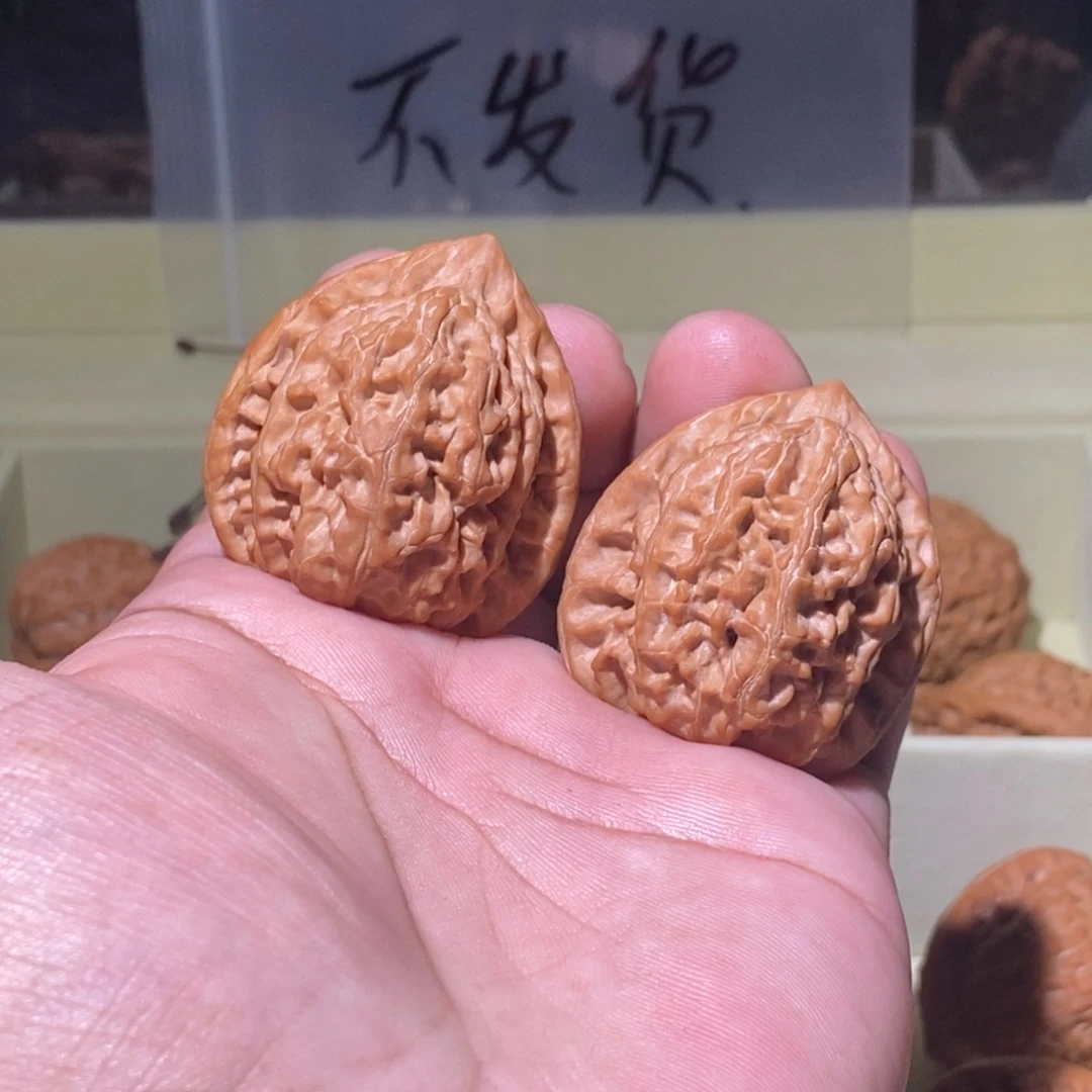 汤***圆吊坠文玩核桃三角塔