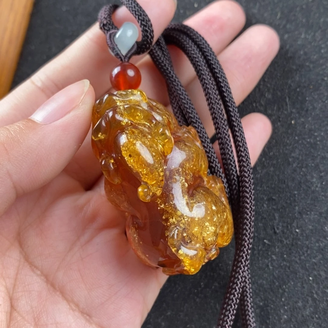 琥珀未镶嵌珠宝奇石