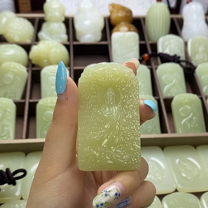 昆仑石双面观音牌