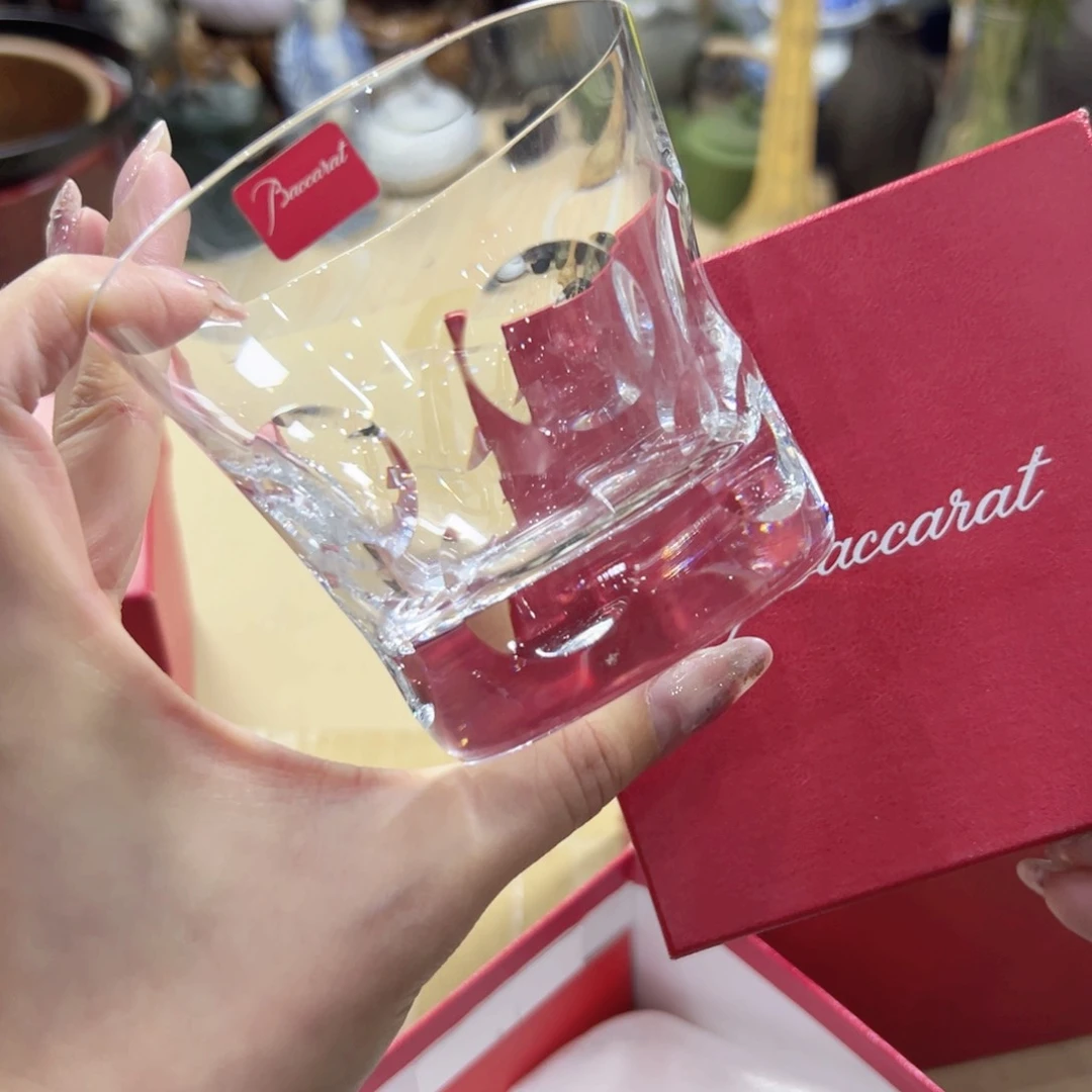 瓷片陶瓷和金属表面涂了