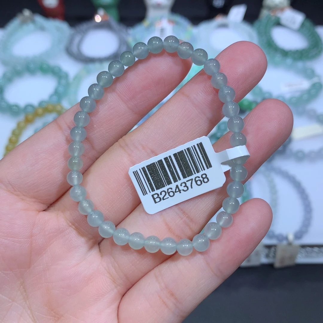 未镶嵌手串翡翠天然