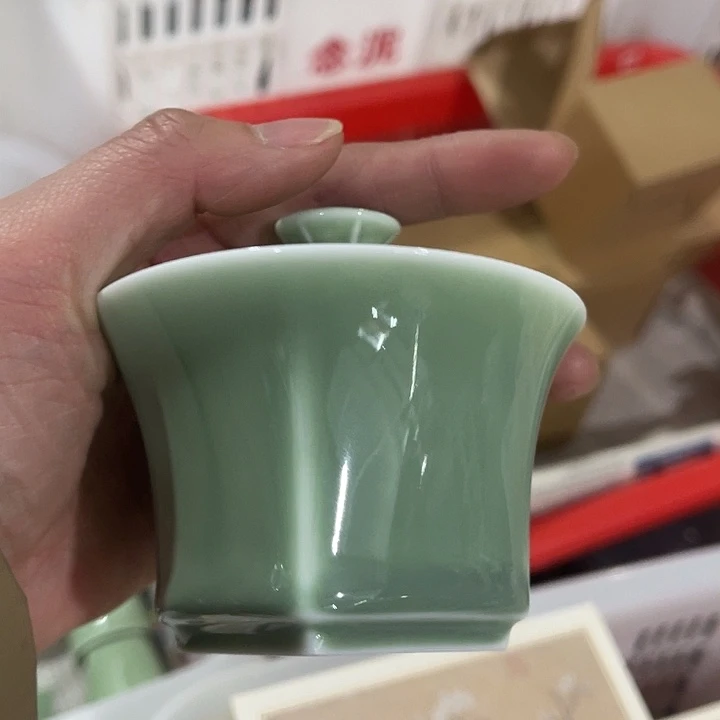 福利待遇多多哦哦哦
