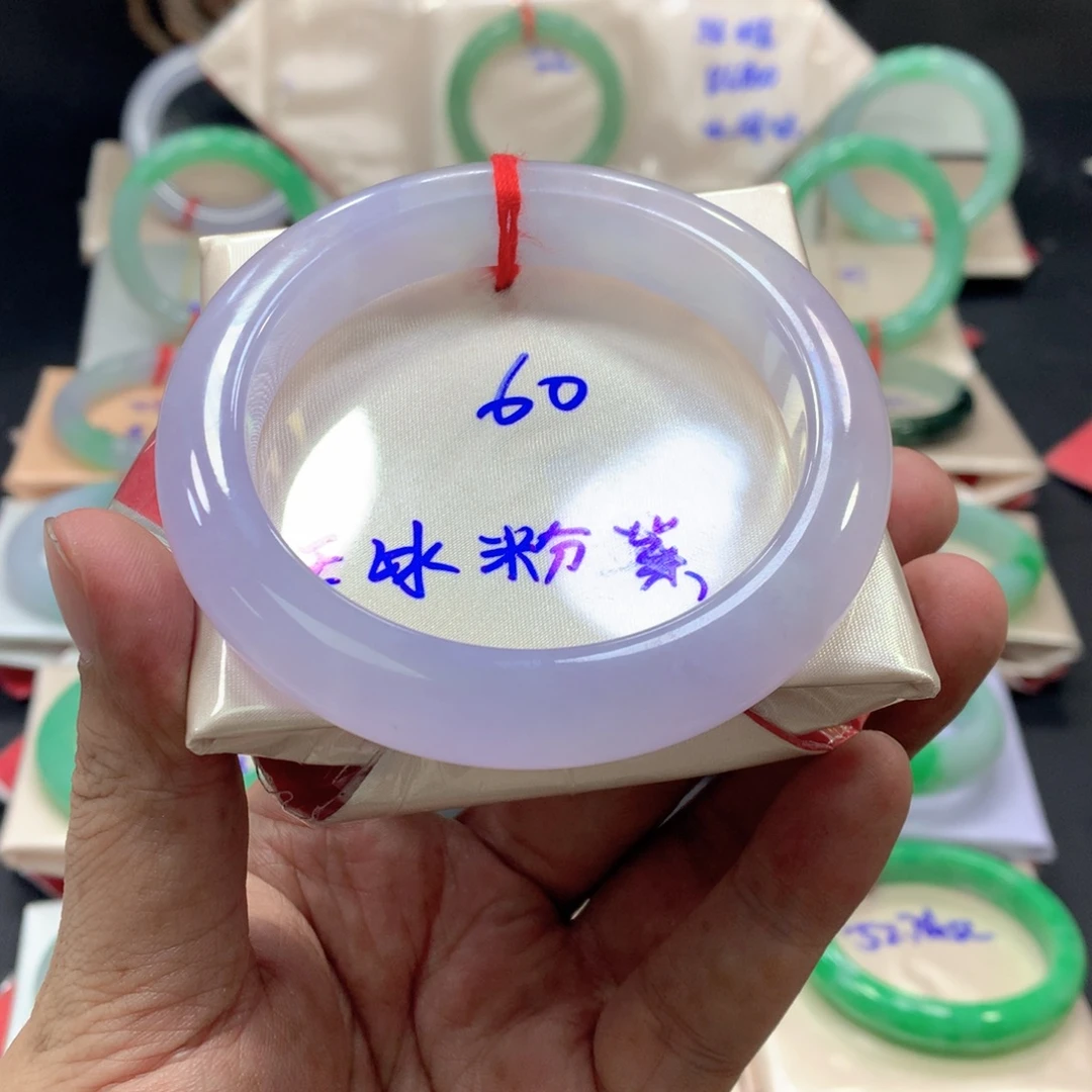 翡翠未镶嵌手镯翡翠