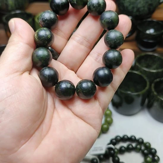 未镶嵌蛇纹石玉手串16