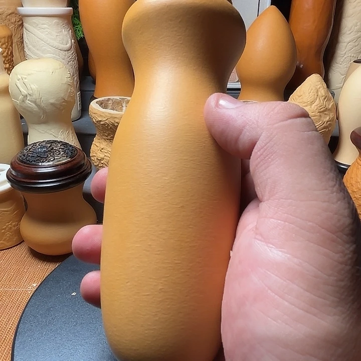 张****隐隐约约地看到一只大