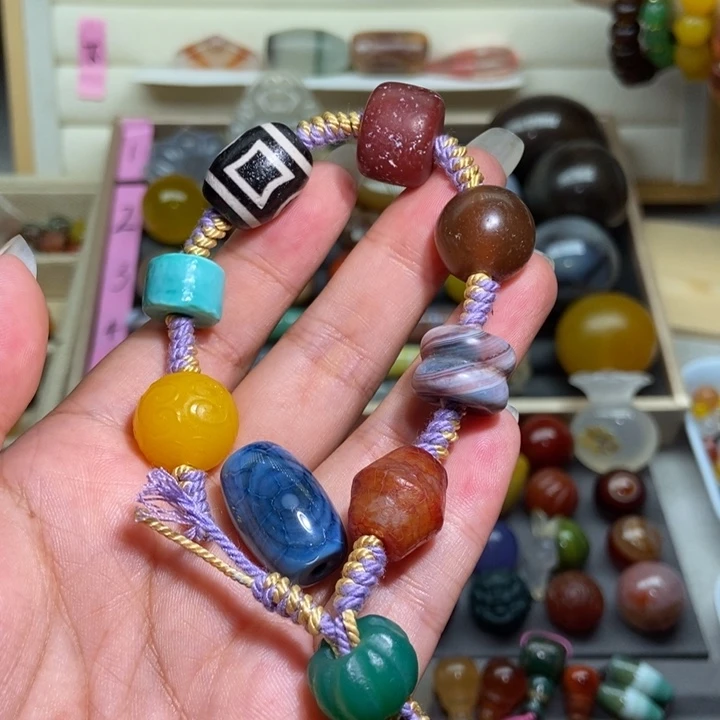 玛瑙/玉髓配珠未镶嵌军*