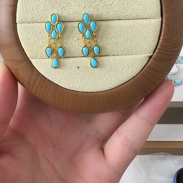 王***火绿松石银S925镶嵌耳钉