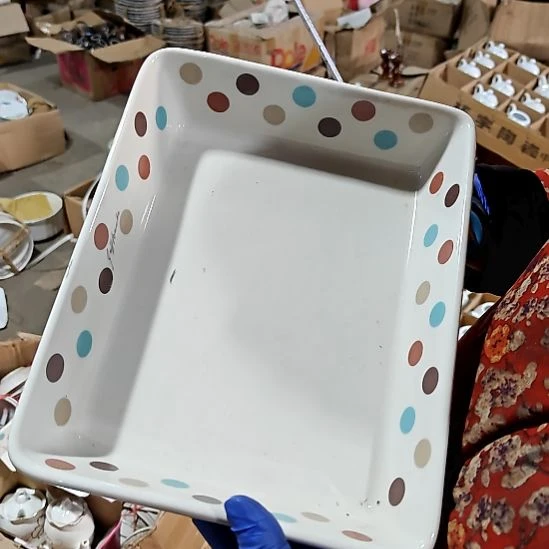 瓷片陶瓷盘子碗啥都有