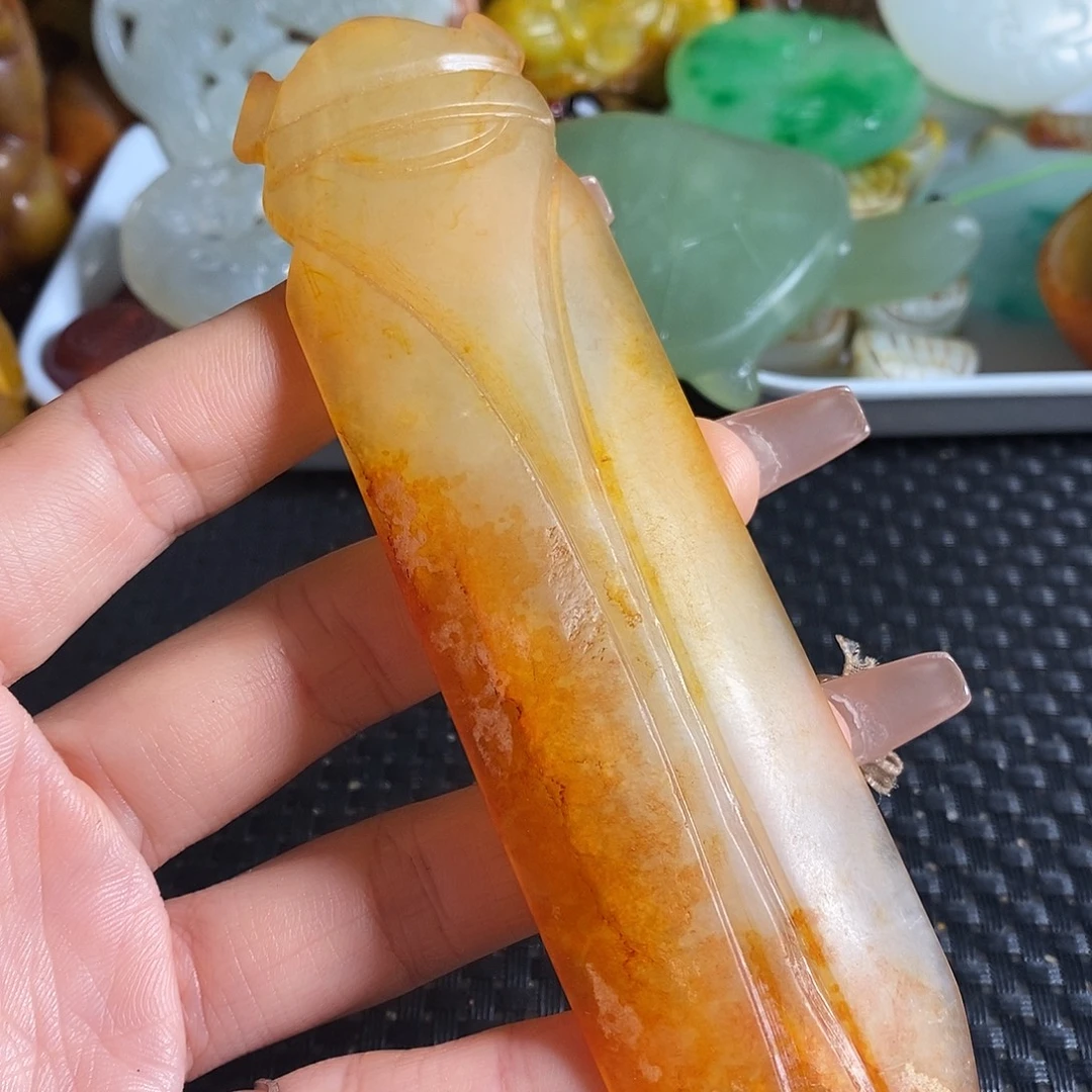 岫岩老玉（透闪石质玉）未镶嵌珠宝奇石