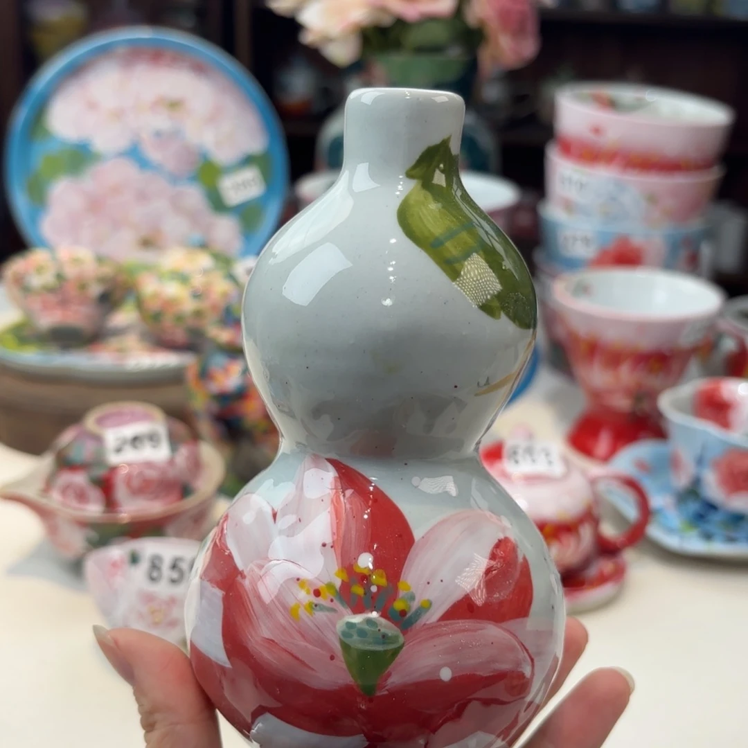 瓷片兔兔好可爱呀打