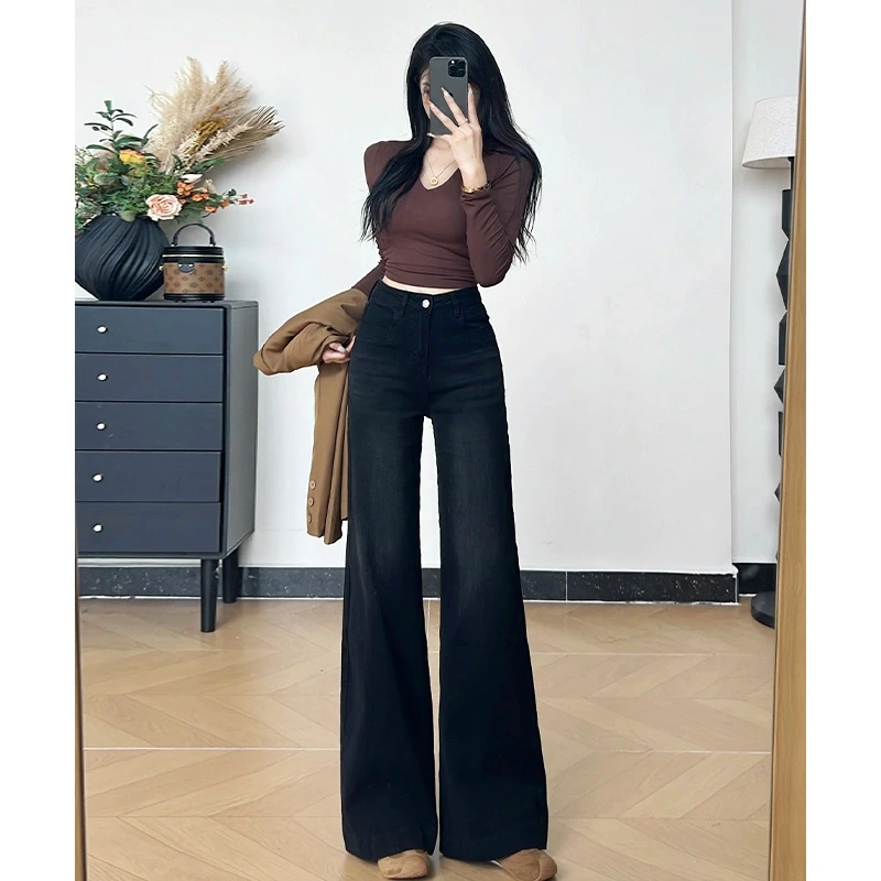 秋冬宽松不贴腿黑色直筒微喇牛仔裤女2025加绒高腰显瘦弹力喇叭裤