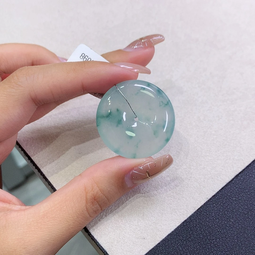 翡翠未镶嵌吊坠(不含链)30-5.8