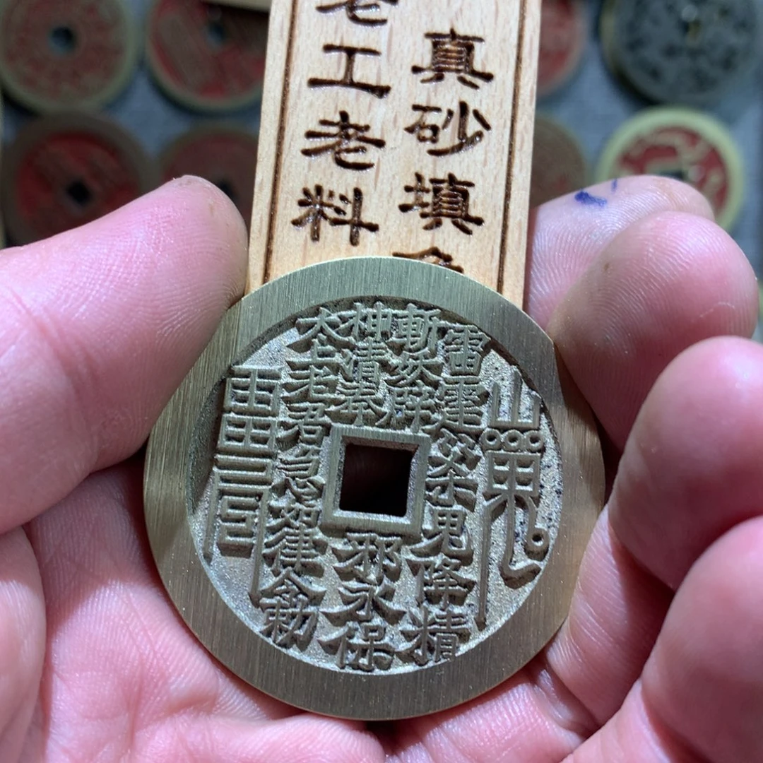 不***向铁合金无工艺品现代挂饰吊坠